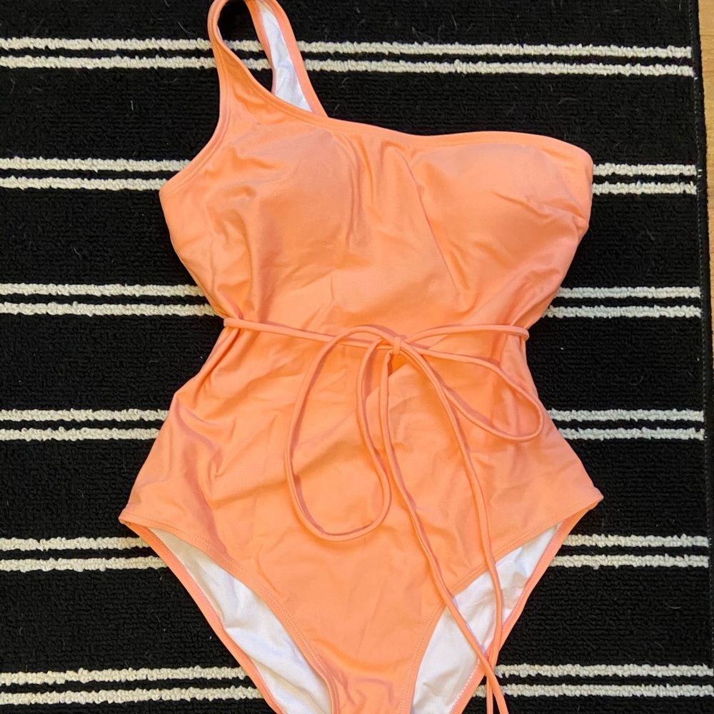 One strap one piece